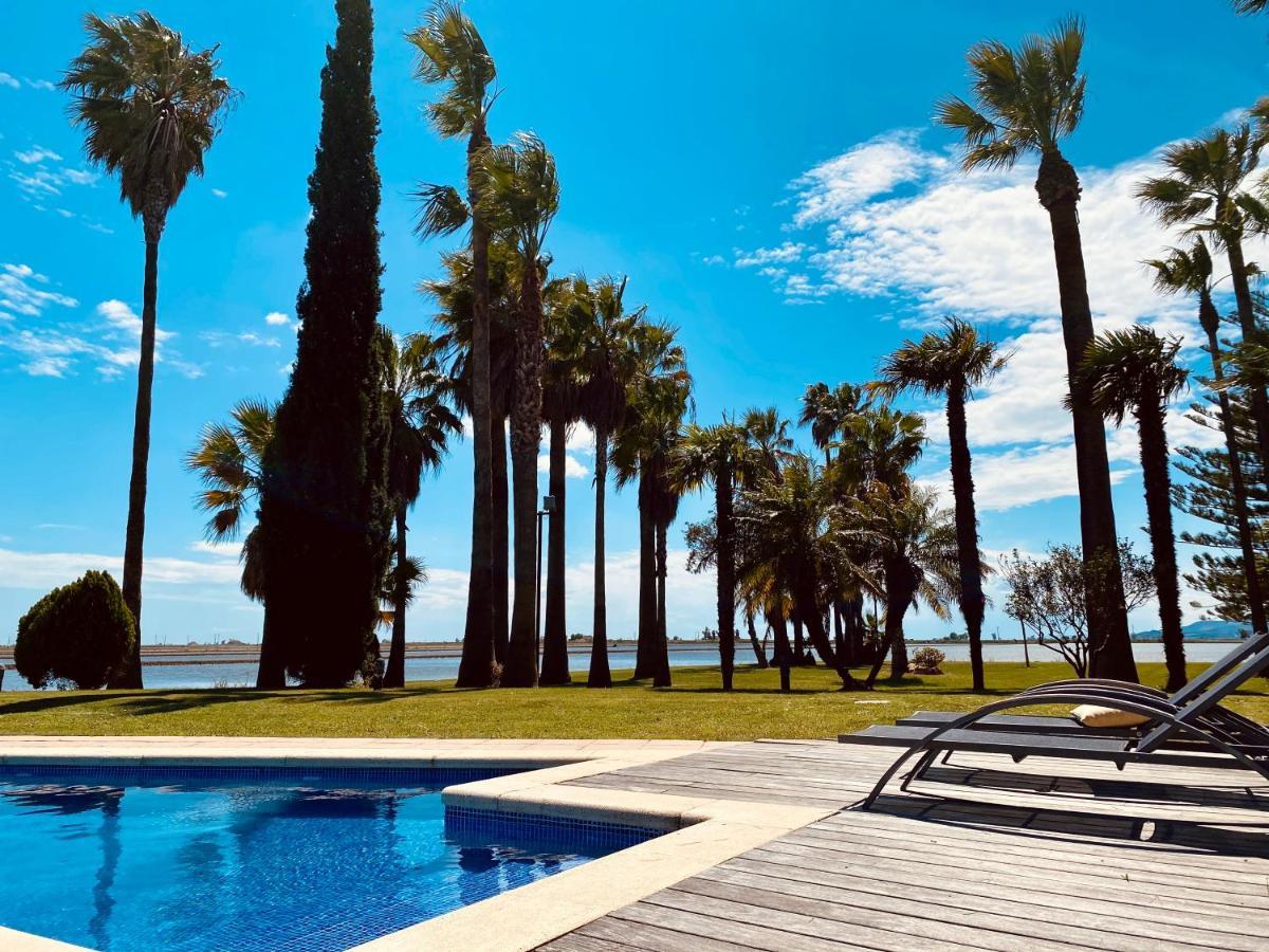 Willa La Casa Del Riu Vell Sant Jaume d'Enveja Zewnętrze zdjęcie